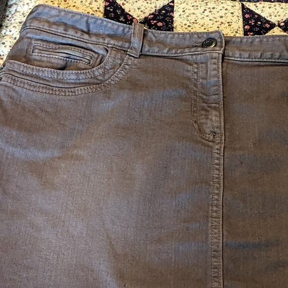 Ann Taylor Loft Women's Size 12 Taupe Denim Skirt With Spandex - Picture 4 of 11